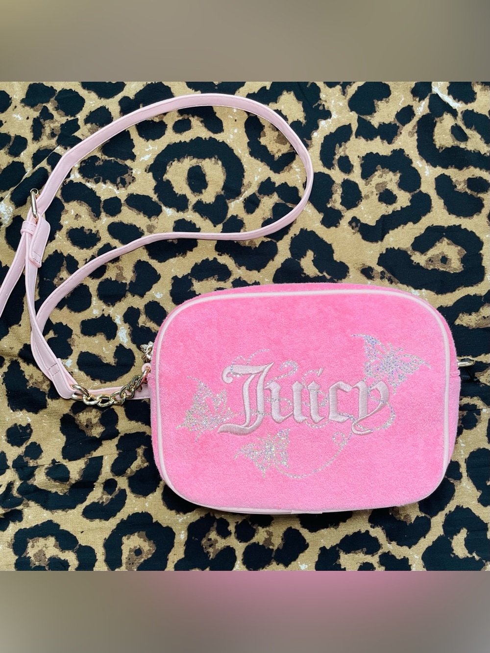 Winging It Camera Crossbody Bag 📸 💓 Pink Lemonade - Juicy Couture NWT